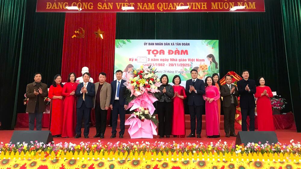 Hội thảo và toạ đàm kỷ niệm 43 năm ngày Nhà giáo Việt Nam năm 2025