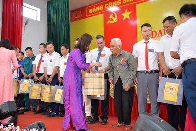 z6874930460145_afd75610bf46c1b5d73369fc2047c69d_0fc91