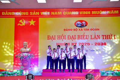 z6874930861480_97bf90edc9a44c342cbb337b8f1e06ac_eca7b