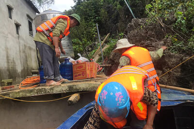 z7079172575636_1f9a4ba6477f8c954f8e7dd0c3e47613_2b6fc