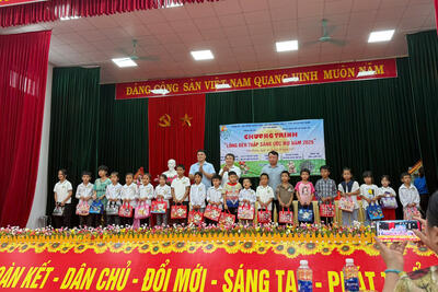 z7081618053013_422cb3a177fe17f2c4a5fbea185f3b43_cffff