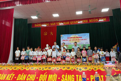 z7081618054360_1204325a64c2c8a6eeaf3c0f89a63a12_00183