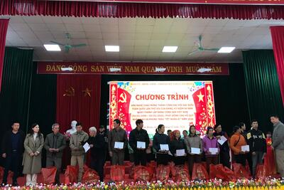 z7503774369289_7b39221686ff1bdcaafb672be6950843_07488