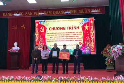 z7503796564229_72ed805b2a55d8e65d08078f2d5143d0_03be2