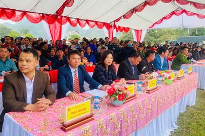 z7561903760123_7ce178a0326267c7e822d8486d75a24f_0c7ce