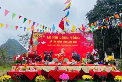 z7561904074537_2ea5ea02d5fb8f7f5308aa4bea60bd8f_05f8d