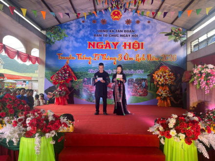 Văn Hoá xã Hội