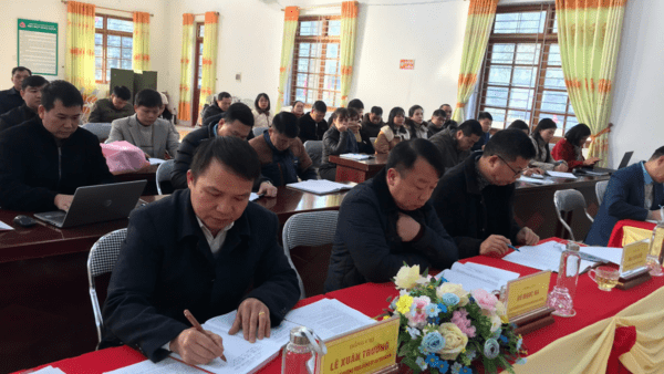 Hội nghị liên tịch lấy ý kiến cử tri nơi công tác đối với người được dự kiến giới thiệu ứng cử đại biểu HĐND xã Tân Đoàn, nhiệm kỳ 2026-2031