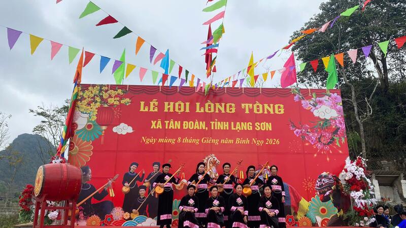 Lễ hội Lồng Tồng (Mùng 8 tháng Giêng năm Bính Ngọ)